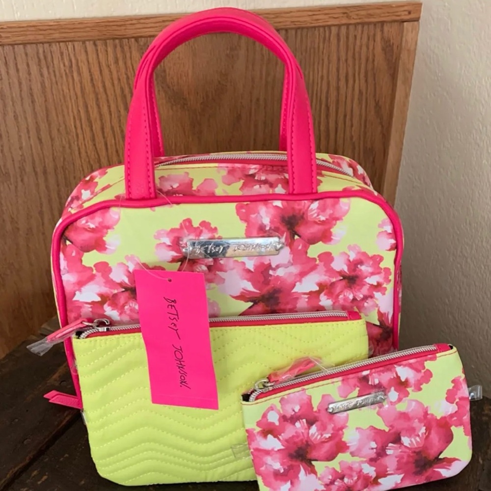 Betsey Johnson 3 Piece Cosmetic Floral Set